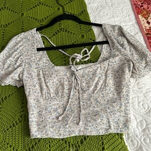 American Eagle crop top, xs, ditsy floral